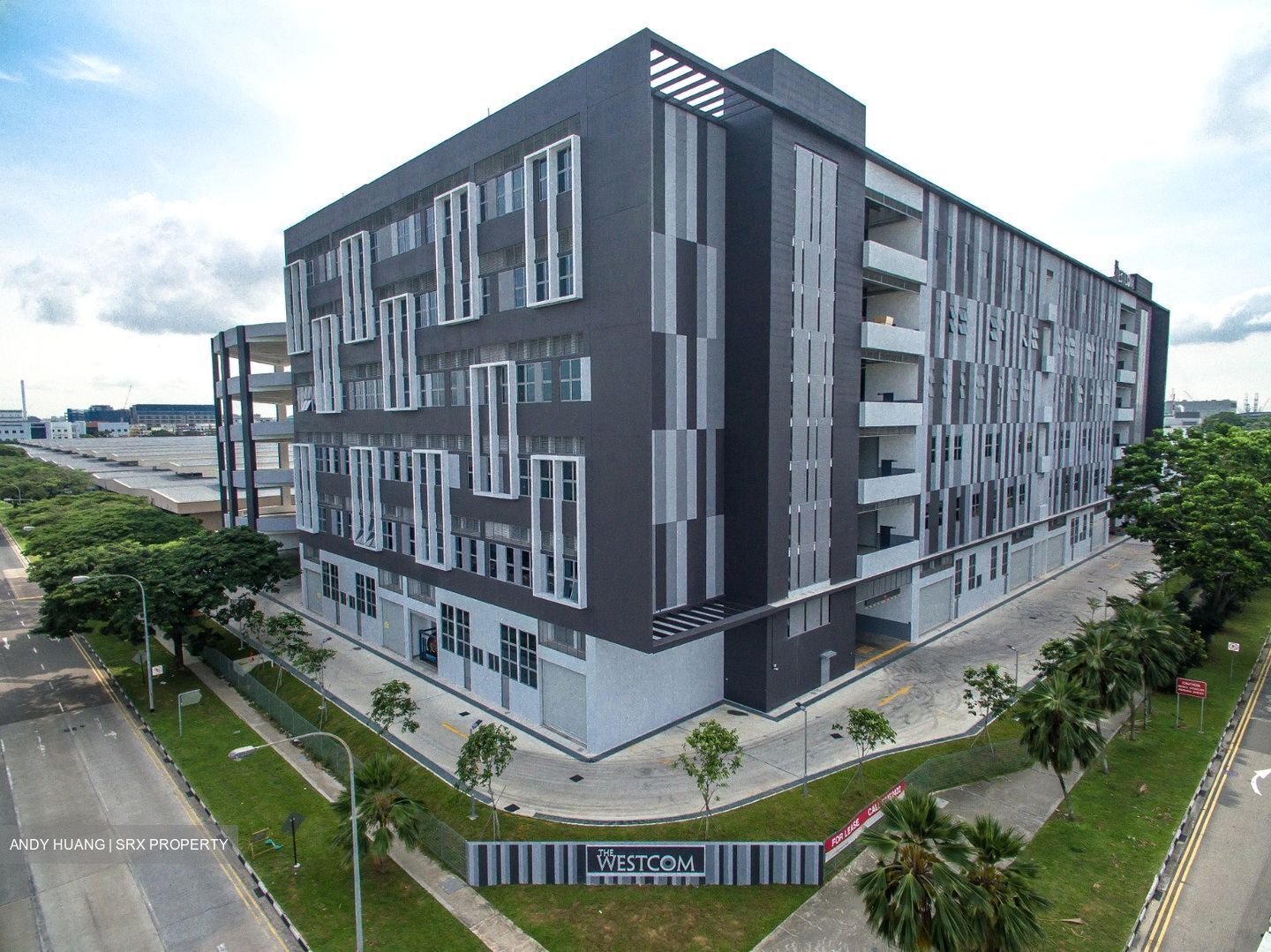 The Westcom (D22), Factory #550225851